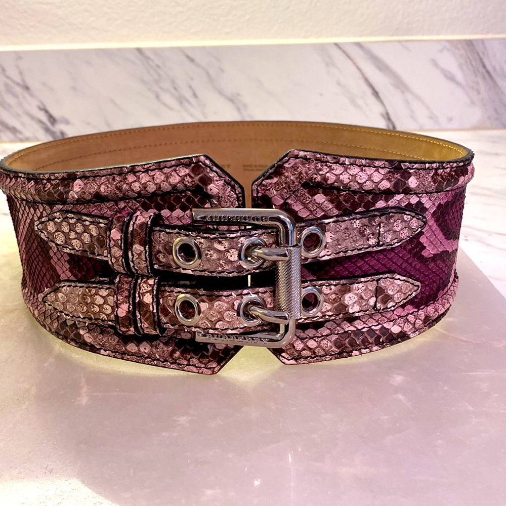 NWOT Burberry Prorsum Leather “Runway” Snakeskin Belt Size 28/70 Height 2.5 in